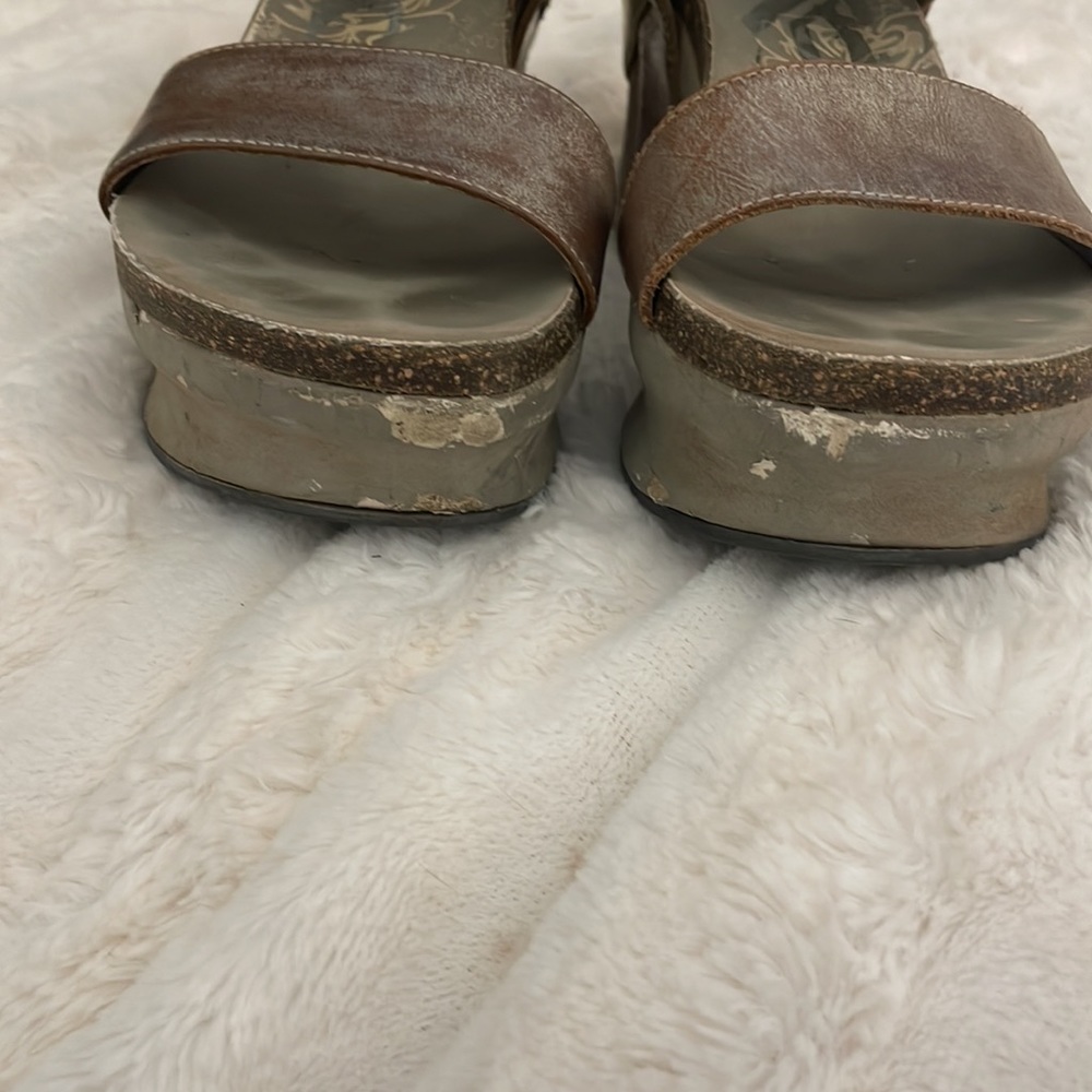 OTBT WEDGE WOMENS BUSHNELL SANDAL - Picture 6 of 9